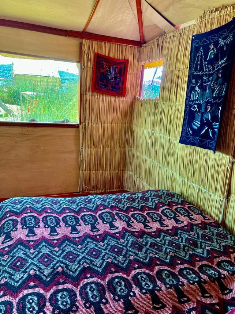 Urosfood & Titiqaqa Lodge Zewnętrze zdjęcie