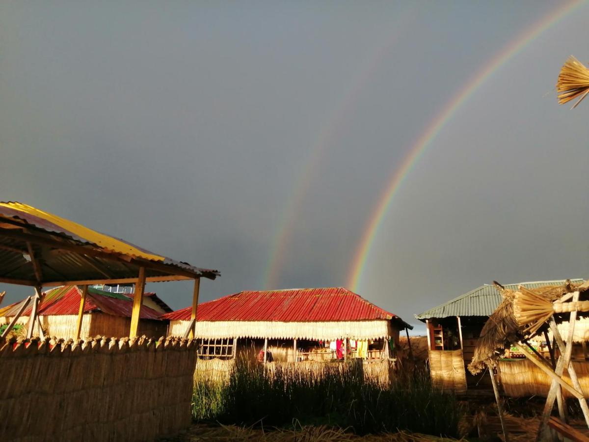 Urosfood & Titiqaqa Lodge Zewnętrze zdjęcie